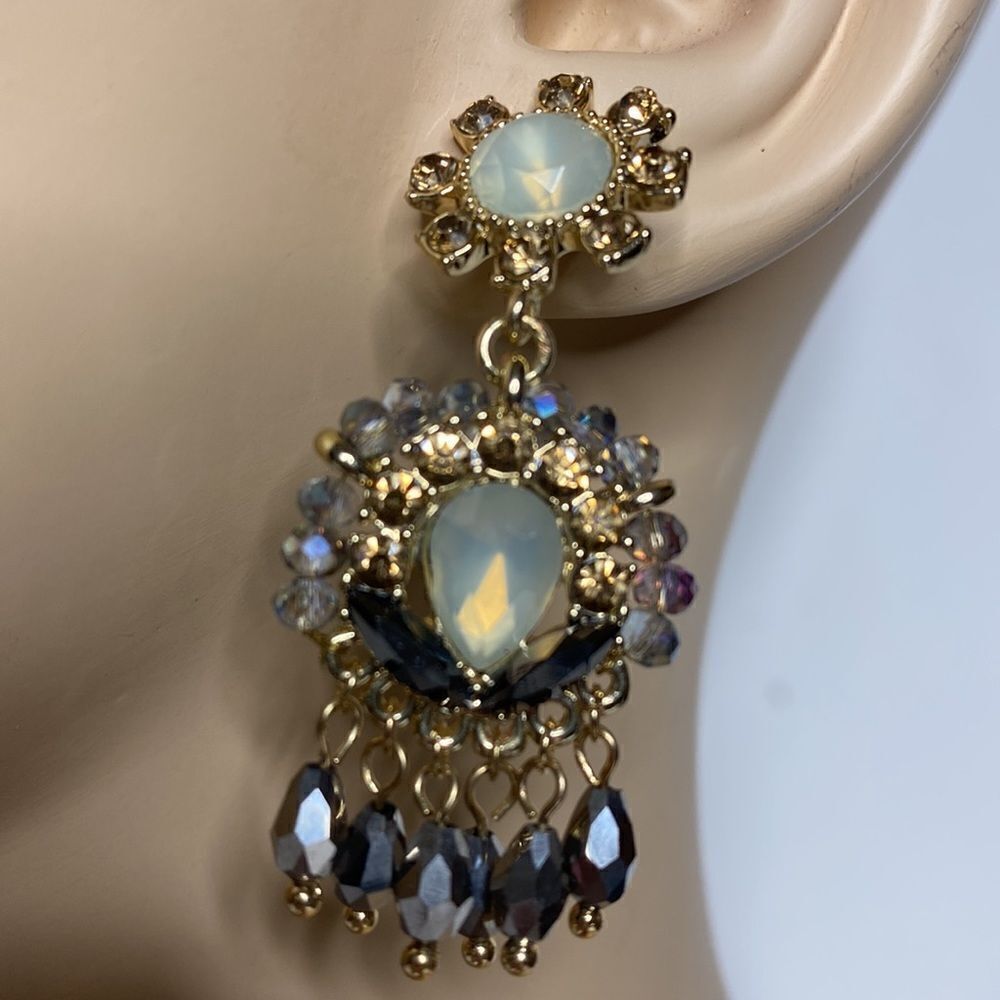 Bling Fancy Drop Earrings - Picture 3 of 4